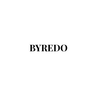 ✨ Značka týždňa: Byredo ✨ Minimalizmus, elegancia a vône, ktoré v sebe nesú spomienky a emócie. 🖤 🌿 V našej ponuke nájdete...